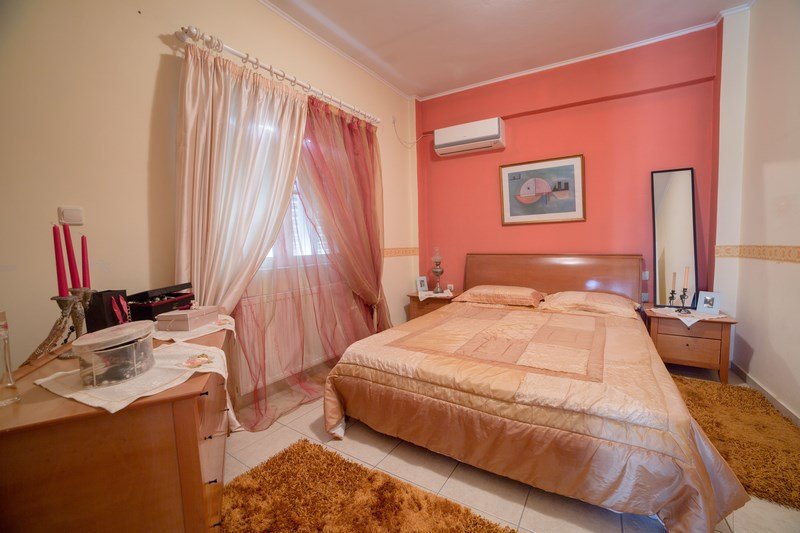 pphoto_105118250918_Anavyssos_Villa_Armonia_bedroom_4